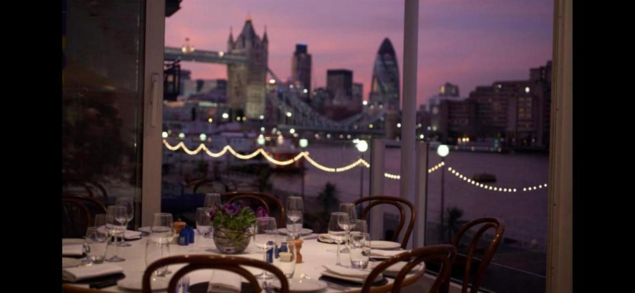 Apartamento Shad Thames Pied-A-Terre Exquisite Historic Warehouse Air Conditioning Private Parking Garden & Balcony Next To Shard With Views *