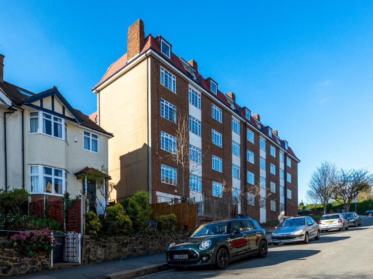 Pass The Keys North Perfect - Modern 2bedroom Flat * Londen