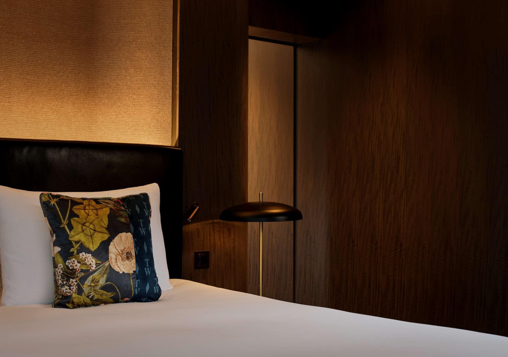 Hotel The Westminster London, Curio Collection By Hilton 4*