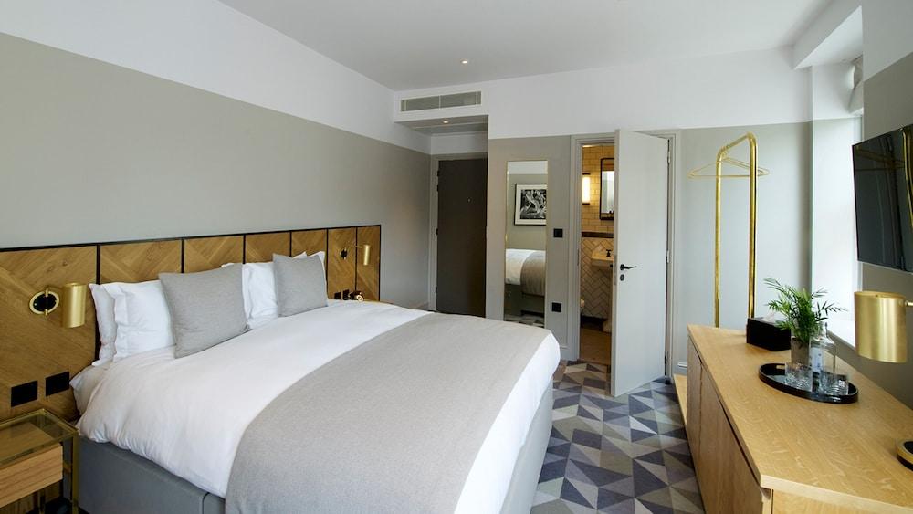 Victory House Leicester Square 4* Londres
