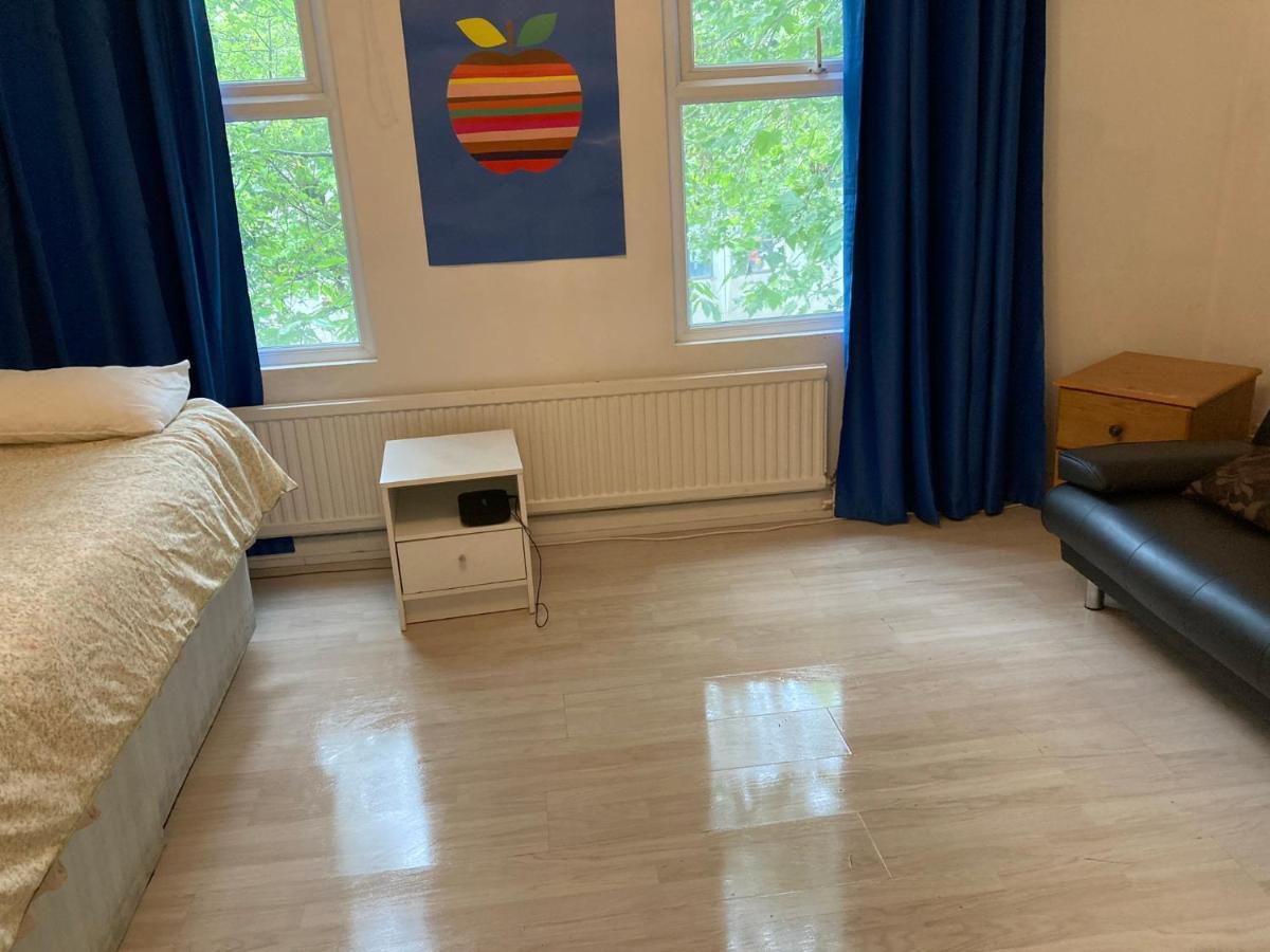 Renovated Family With Shared Kitchen And Bathroom In Angel Gasthof London