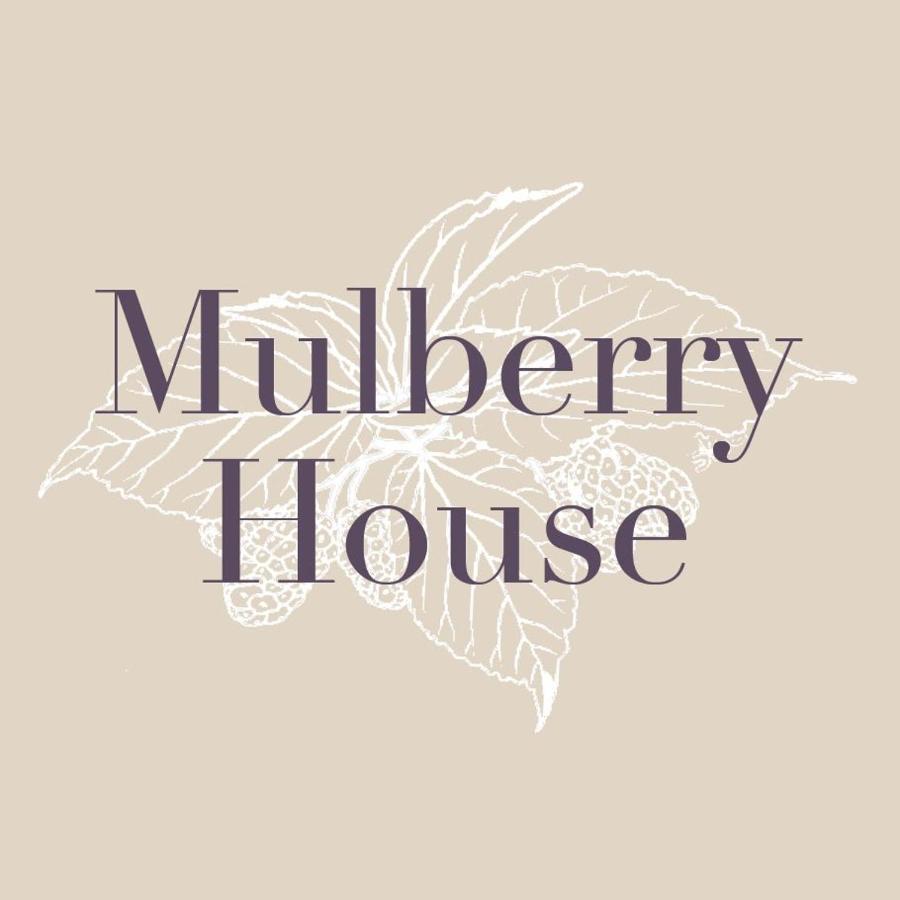 Casa de Férias Mulberry Flat 4 - Two Bedroom 2nd Floor By Living