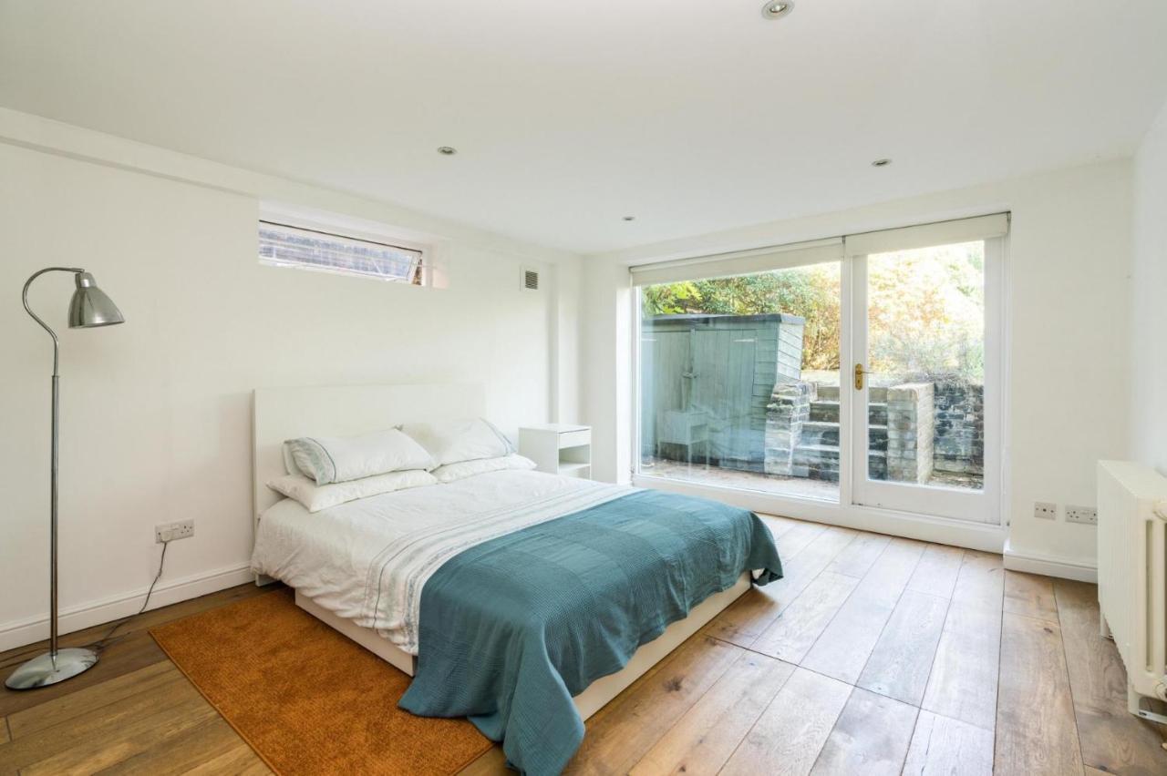 Fantastic 3 Bedroom Flat West Hampstead Appartement *