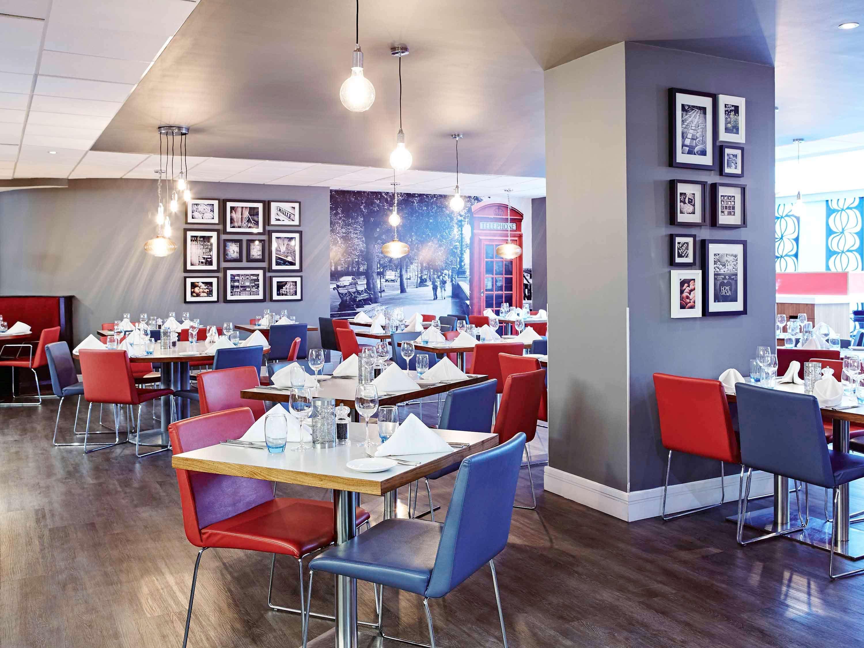 Novotel Waterloo Hotel 4*