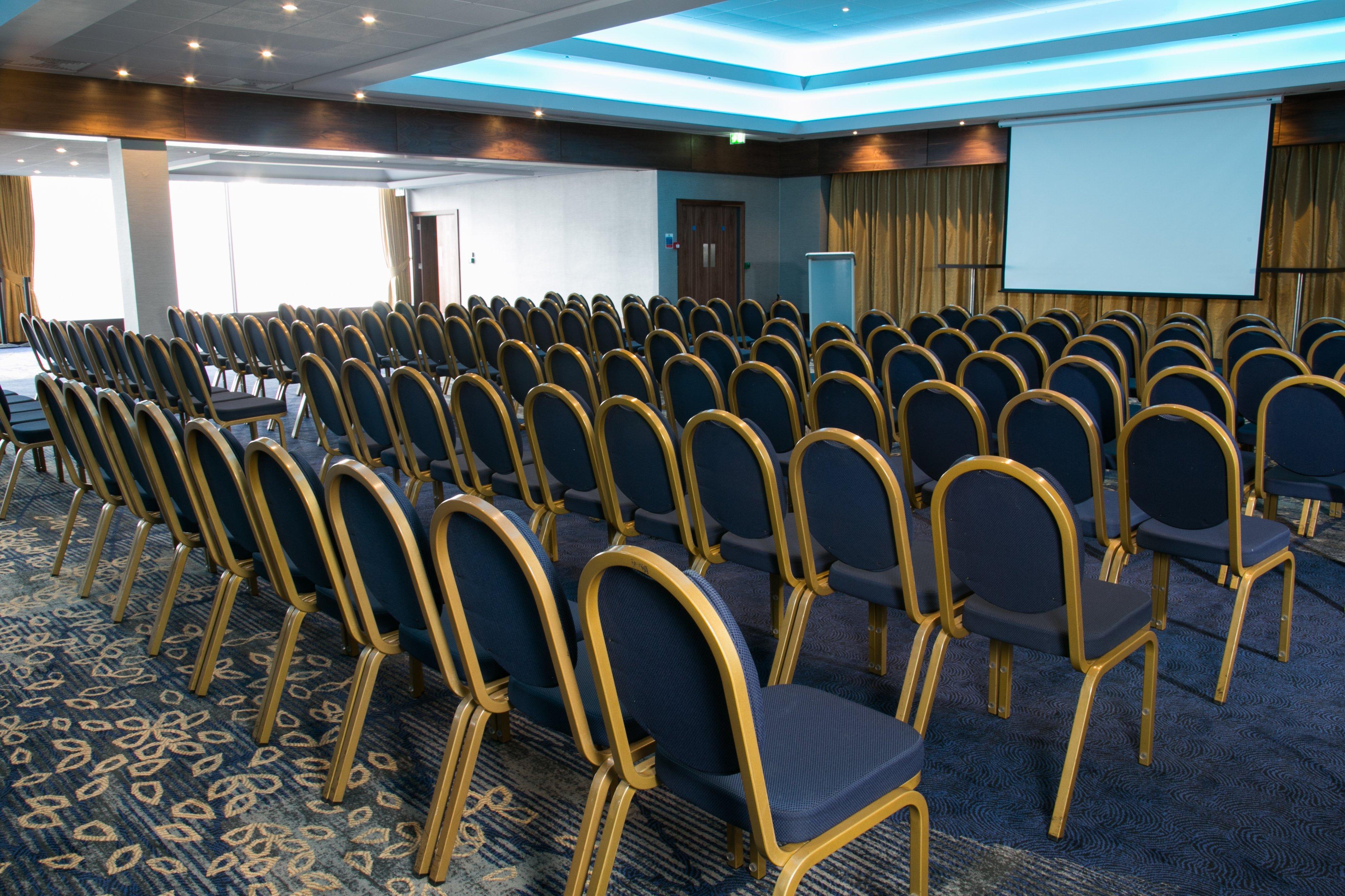 - Wembley Hotel 4*
