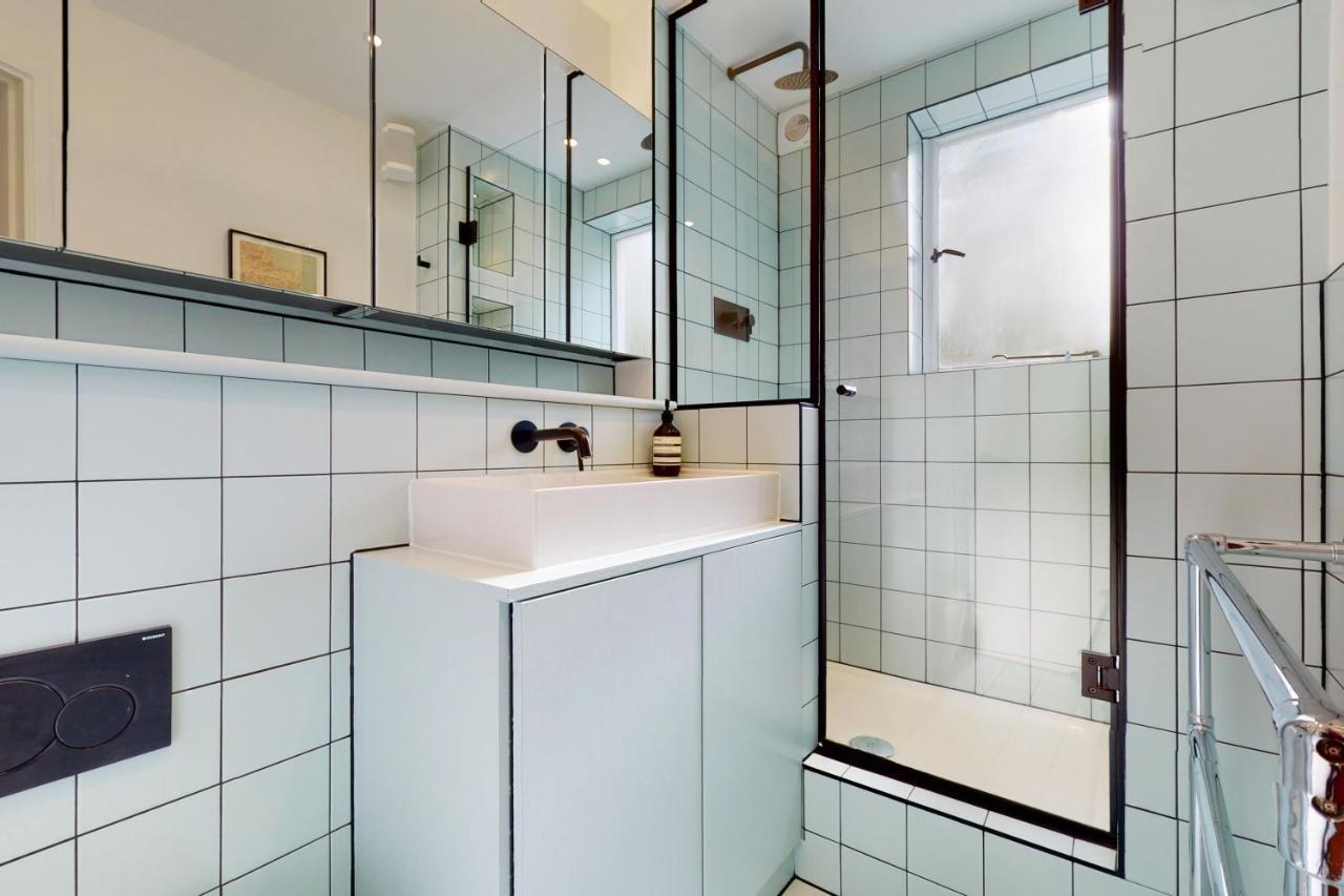Spacious 1 Bedroom In Kennington Appartement *