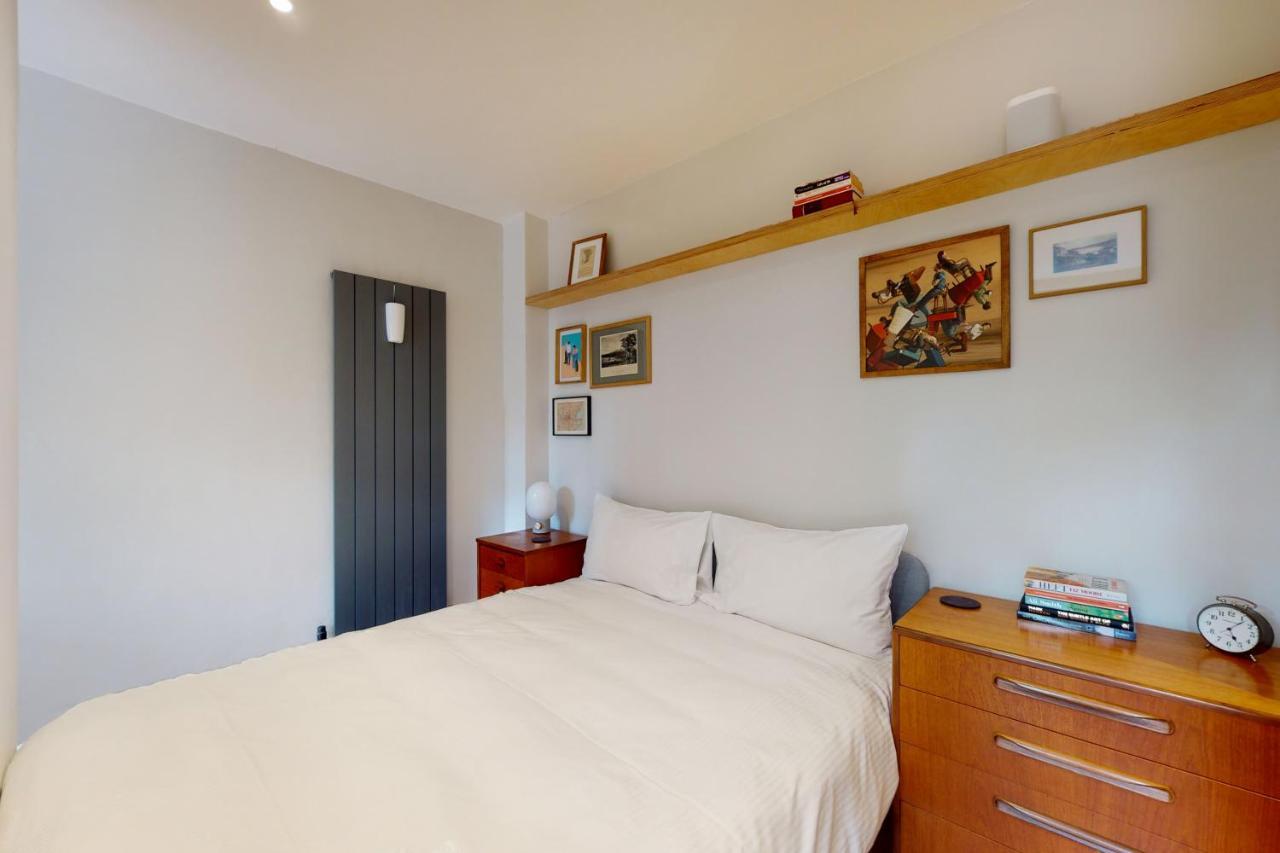 Spacious 1 Bedroom In Kennington Appartement *