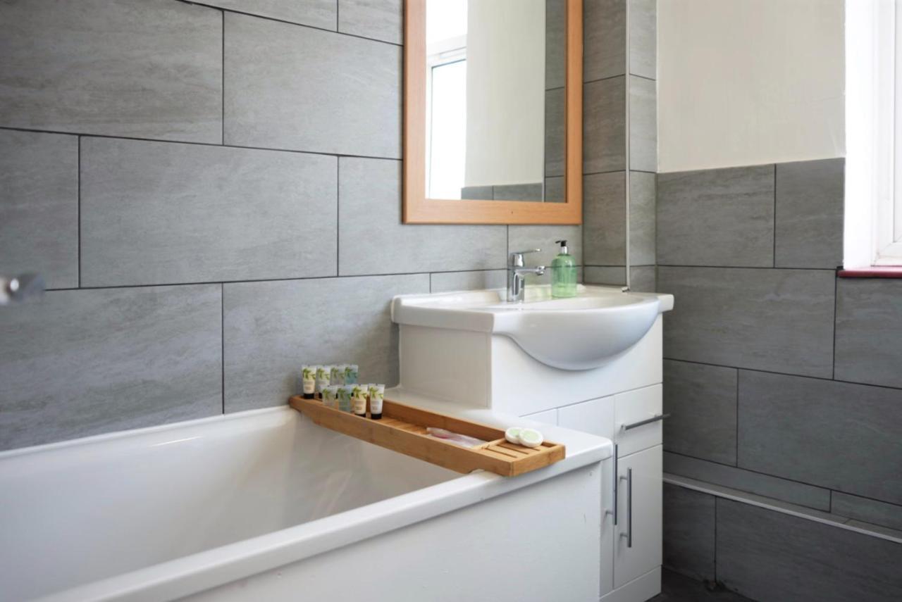 Sophie Place In Vauxhall - 3 Double Beds, 1 Sofa Bed, Spacious Apartamento
