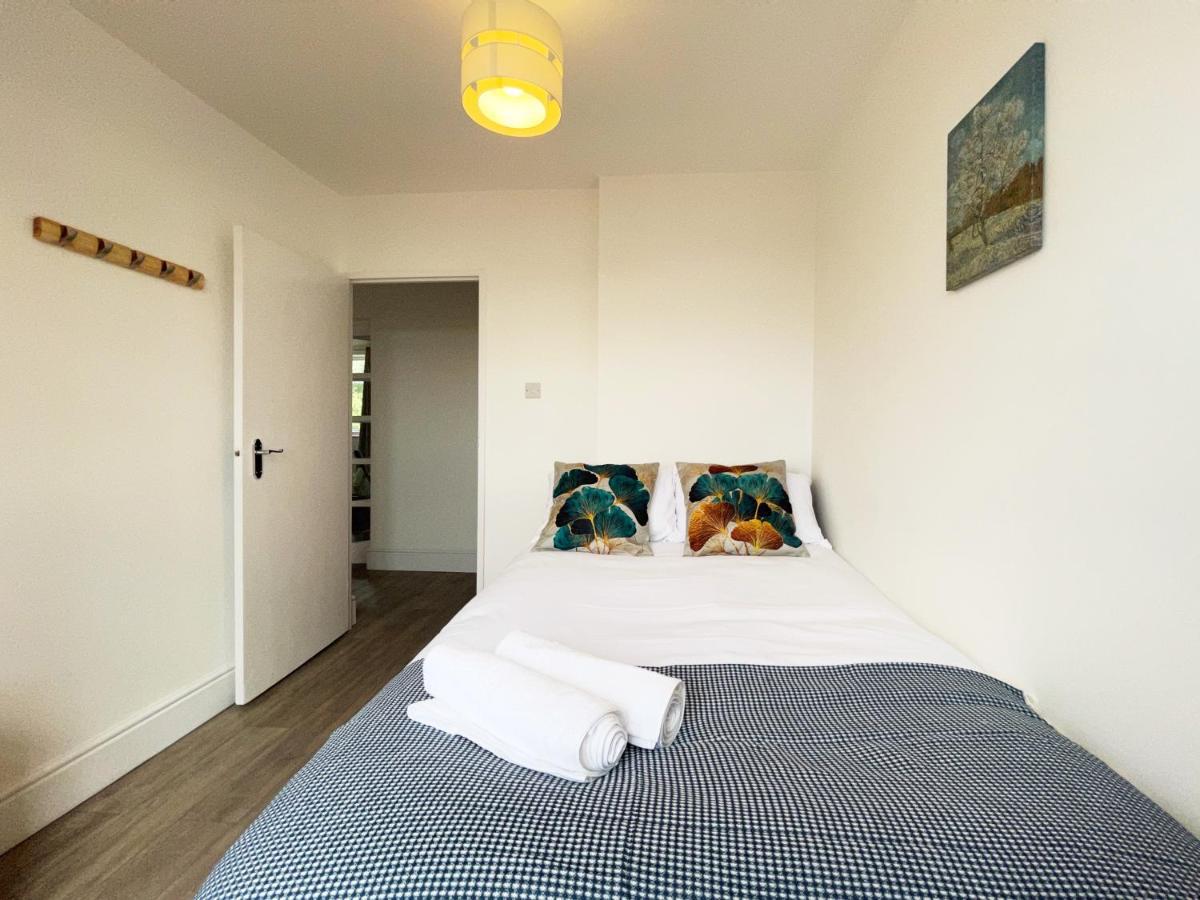 Sophie Place In Vauxhall - 3 Double Beds, 1 Sofa Bed, Spacious * Londres