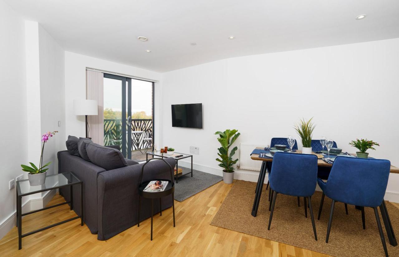 1 Bed Flat Near Canary Wharf, O2 *