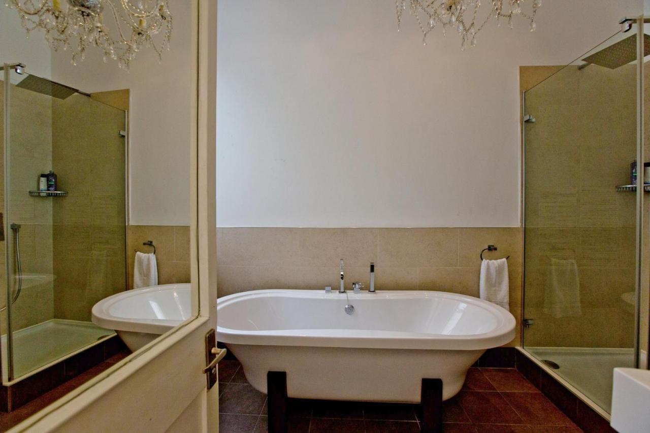 Stunning 6 Bedroom Flat Apartamento Londres