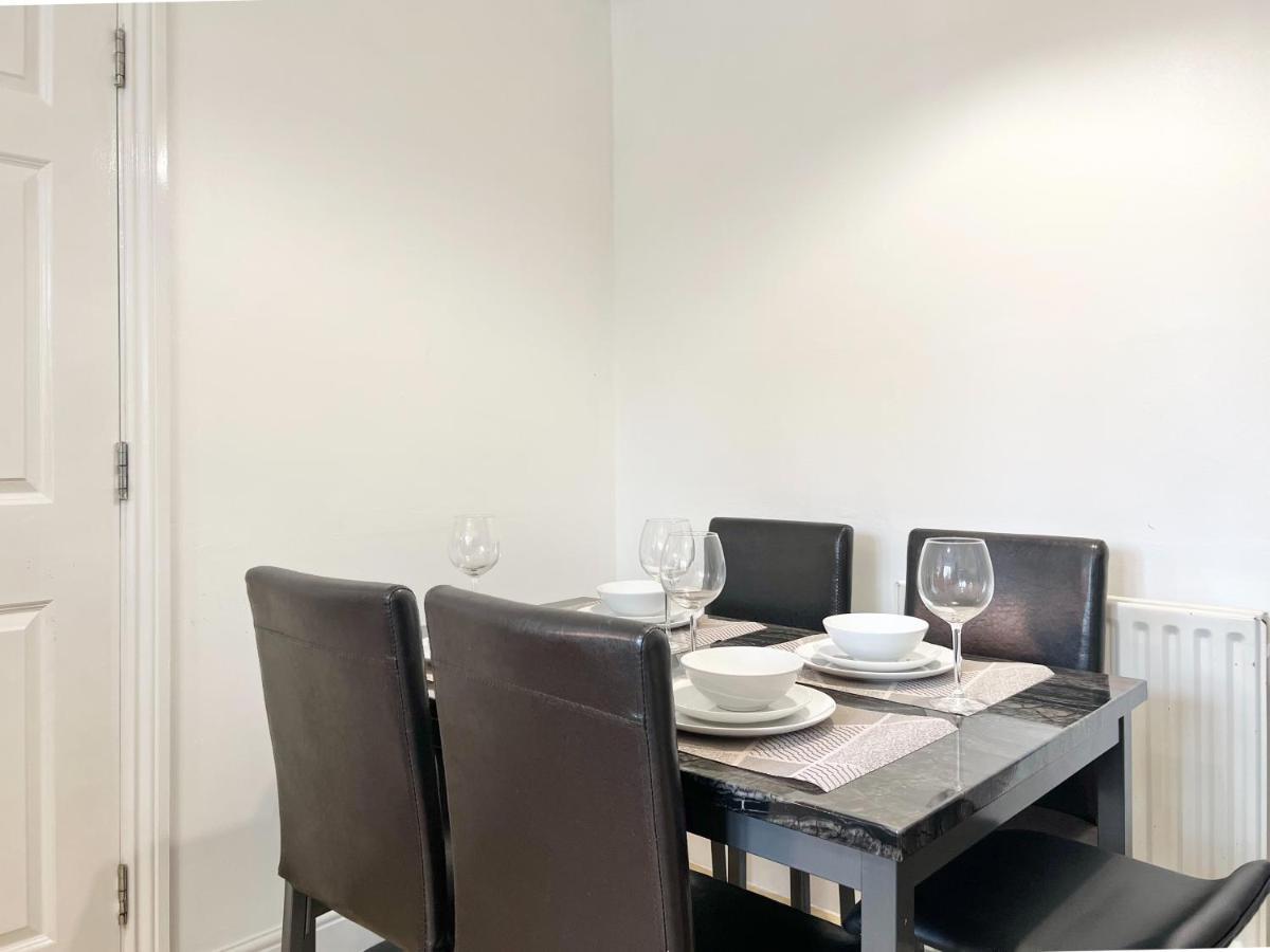 Last-minute Secure L Exclusive Deals On 2 Double Bedrooms - Weekly & Monthly - Sleeps 6 Lhofin Short Lets & Serviced Apartamento Londres