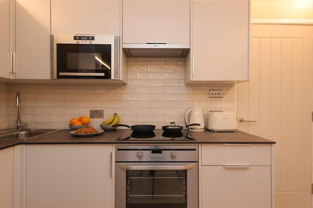 Riverside Serviced Apartamento