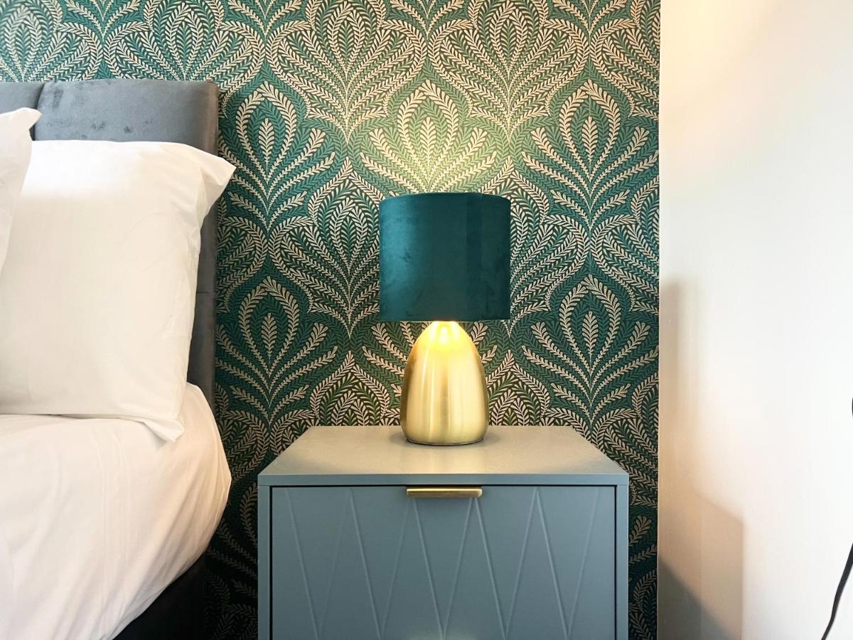 Apartamento Last-minute Secure L Exclusive Deals On 2 Double Bedrooms - Weekly & Monthly - Sleeps 6 Lhofin Short Lets & Serviced Londres
