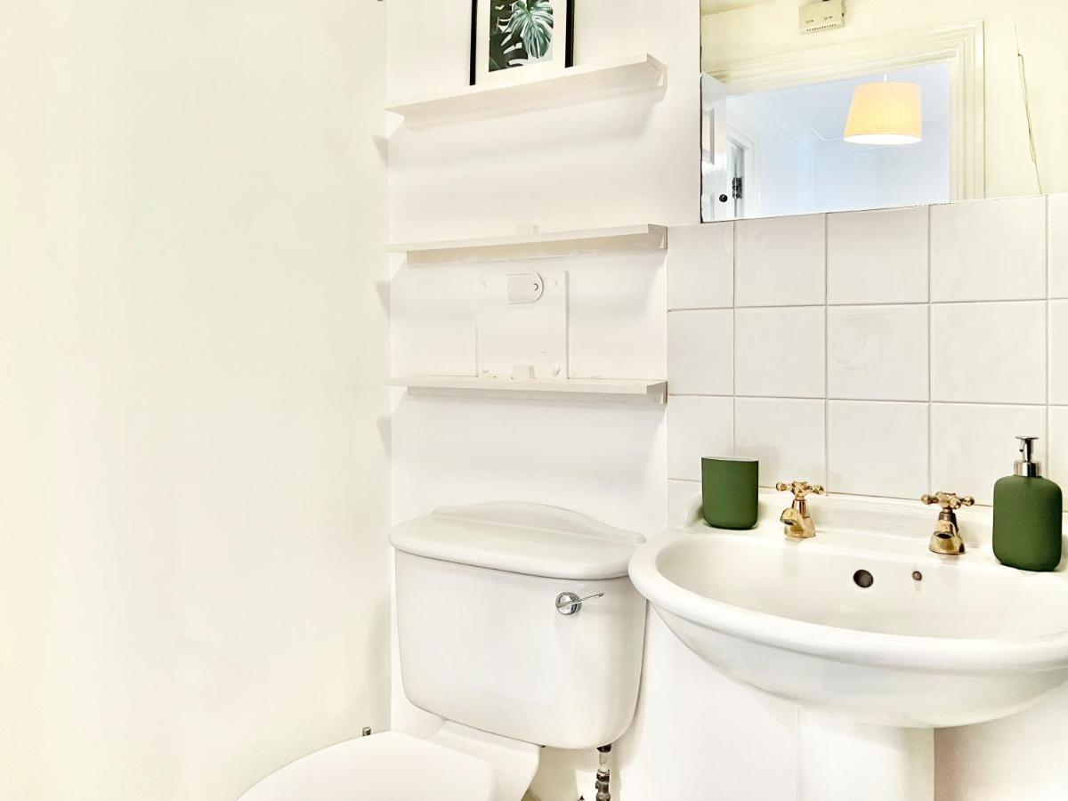 Last-minute Secure L Exclusive Deals On 2 Double Bedrooms - Weekly & Monthly - Sleeps 6 Lhofin Short Lets & Serviced * Londres