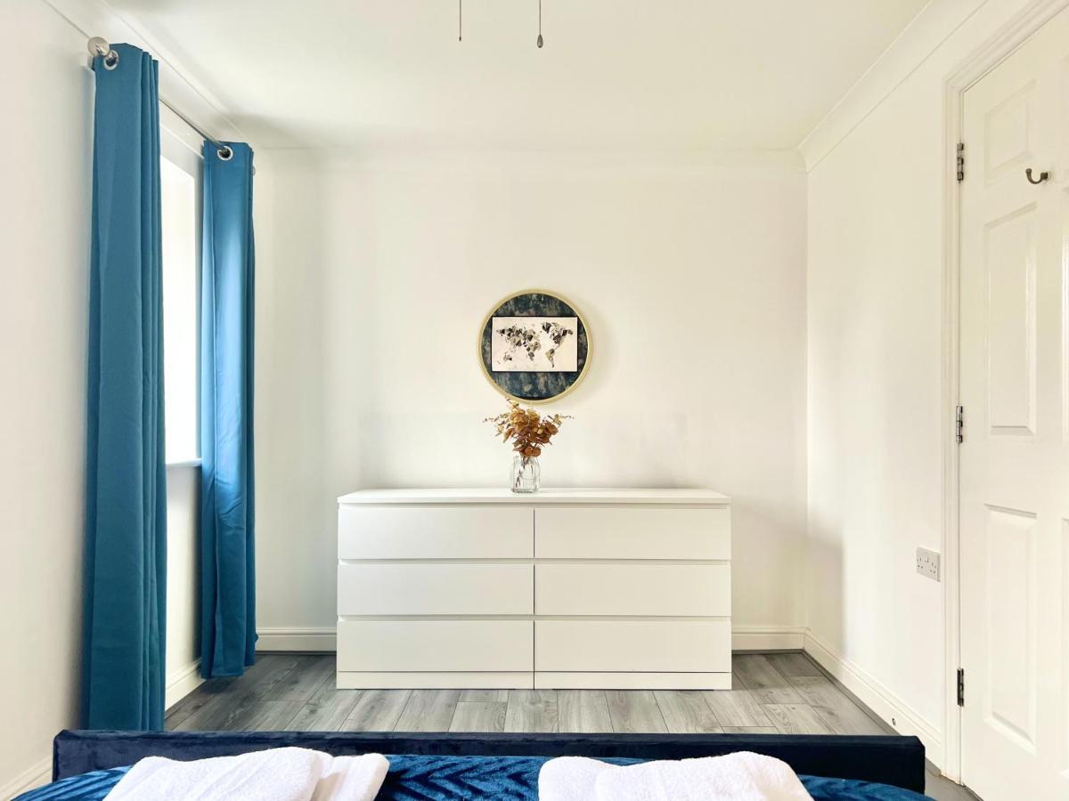 Last-minute Secure L Exclusive Deals On 2 Double Bedrooms - Weekly & Monthly - Sleeps 6 Lhofin Short Lets & Serviced Apartamento *