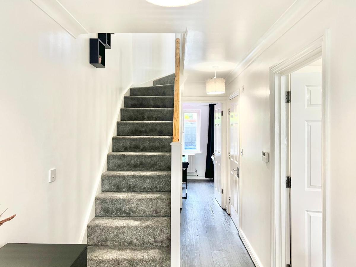 Last-minute Secure L Exclusive Deals On 2 Double Bedrooms - Weekly & Monthly - Sleeps 6 Lhofin Short Lets & Serviced Londres
