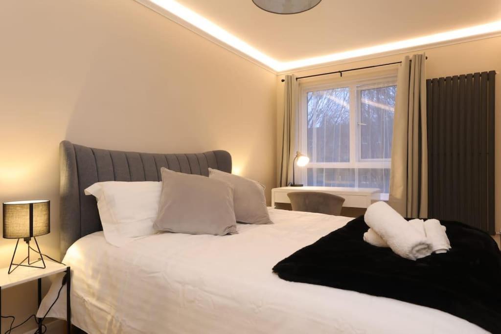 Riverside Serviced Apartamento *