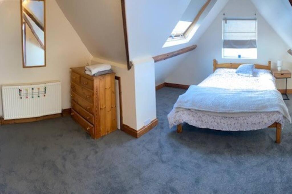Apartamento 3 Double Bedroomed Flat, Acton. London, Uk Londres