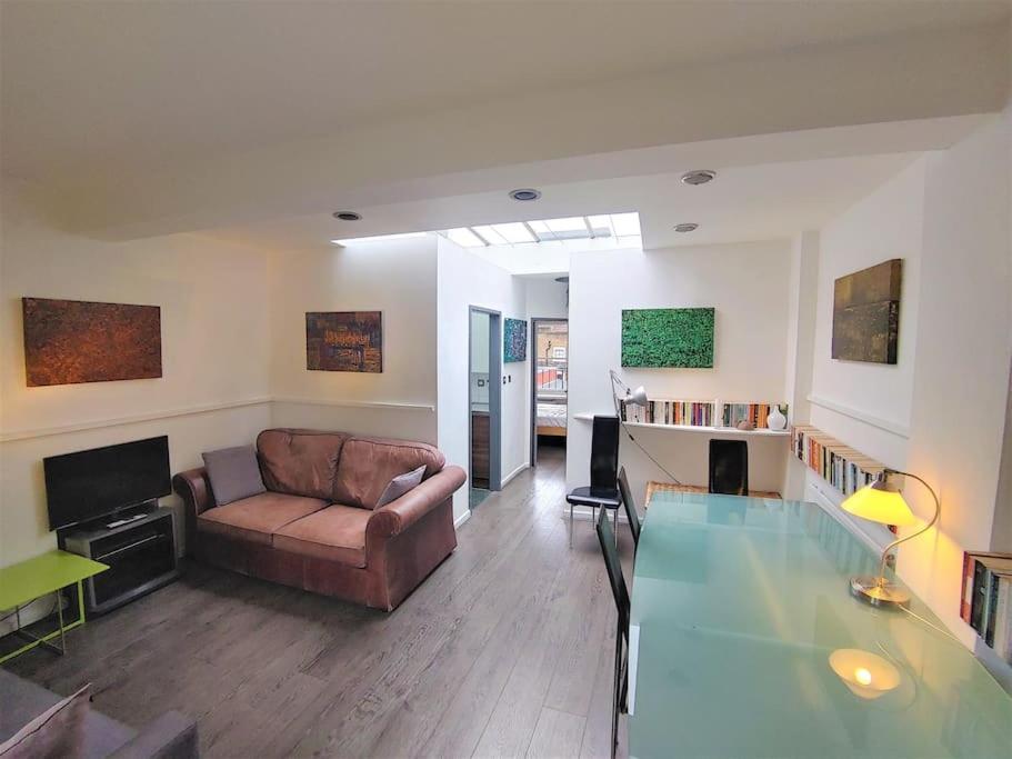 Apartamento Stylish Near Carnaby Street, Sleeps 4. Londres