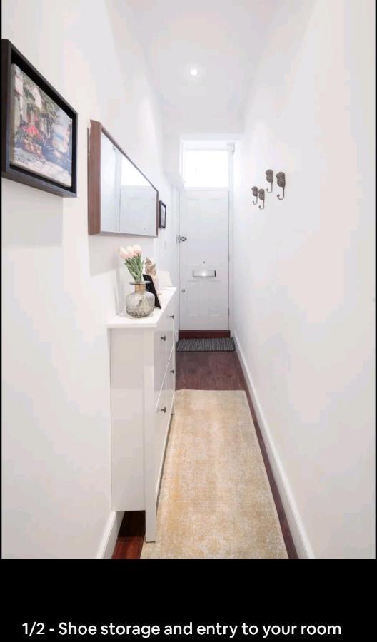 Stylish With Private Bath & Terrace In Super Clapham Junction Minutes From Victoria, Waterloo Homestay *