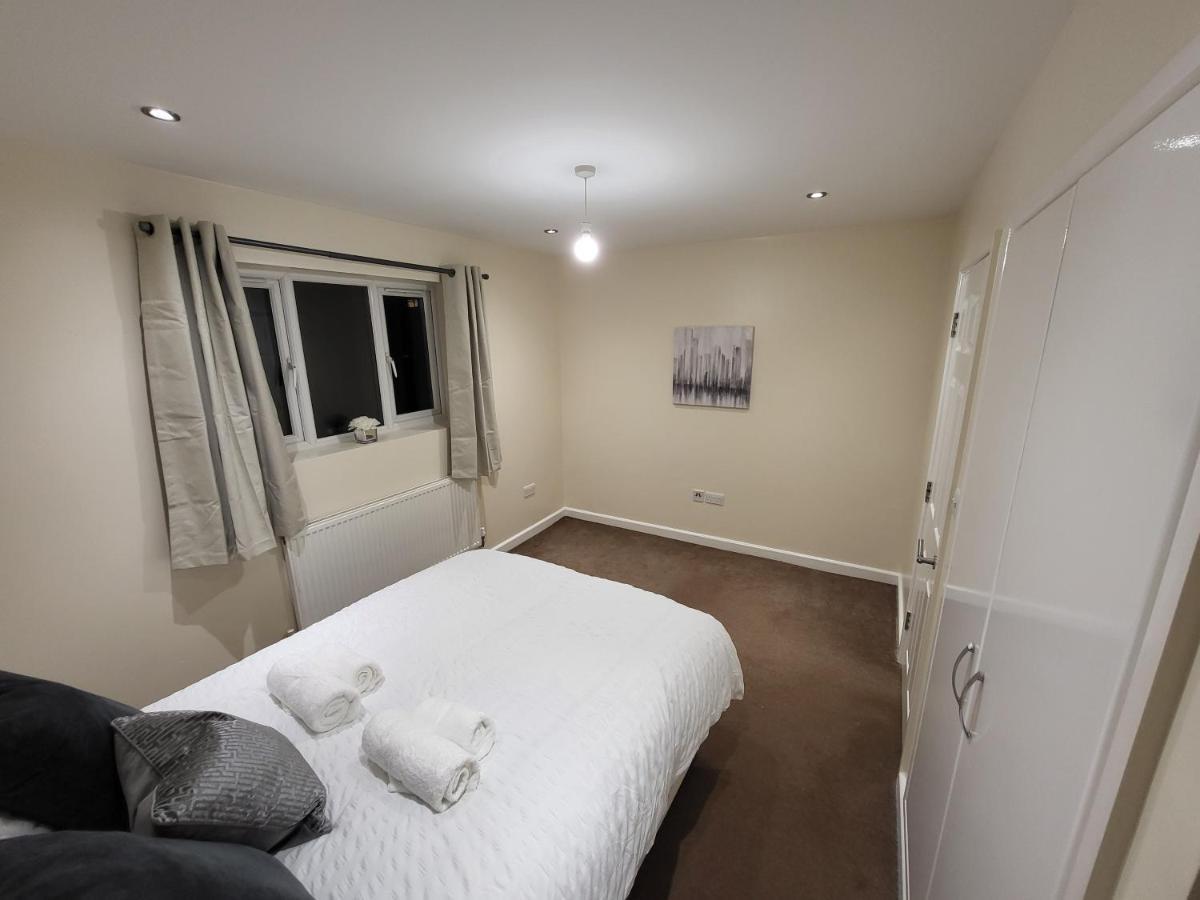 Great Next To Tooting Bec Tube Station! Apartamento *