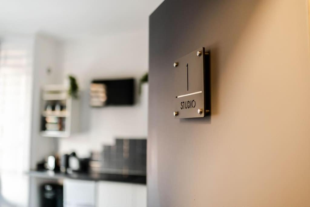 Chic In Prime Location Apartamento