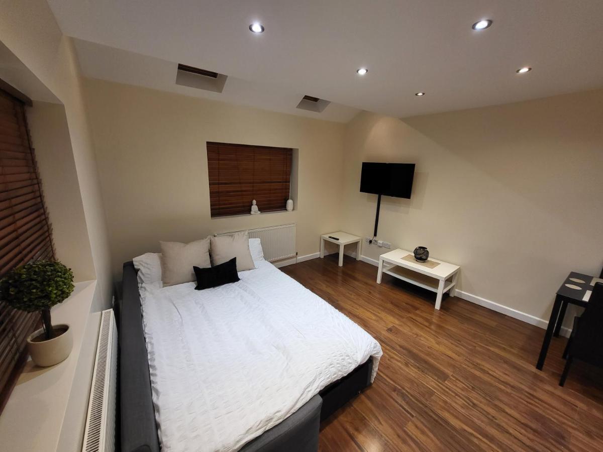 Apartamento Great Next To Tooting Bec Tube Station!