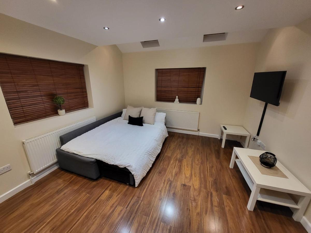 Apartamento Great Next To Tooting Bec Tube Station! Londres