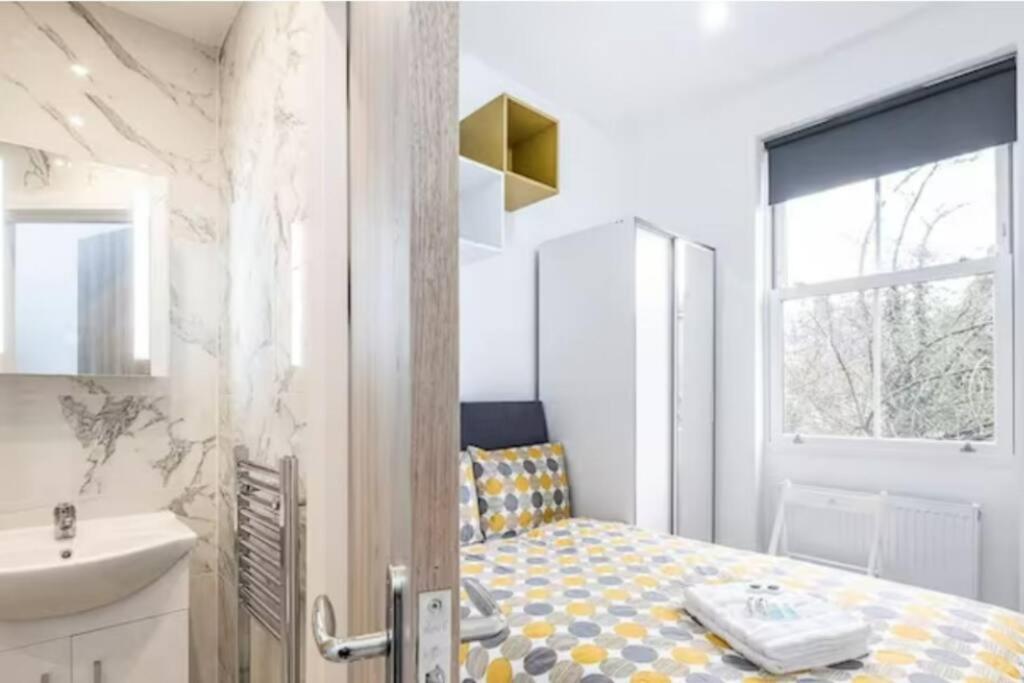 Tufnell Park Shared Kitchen Retreat *