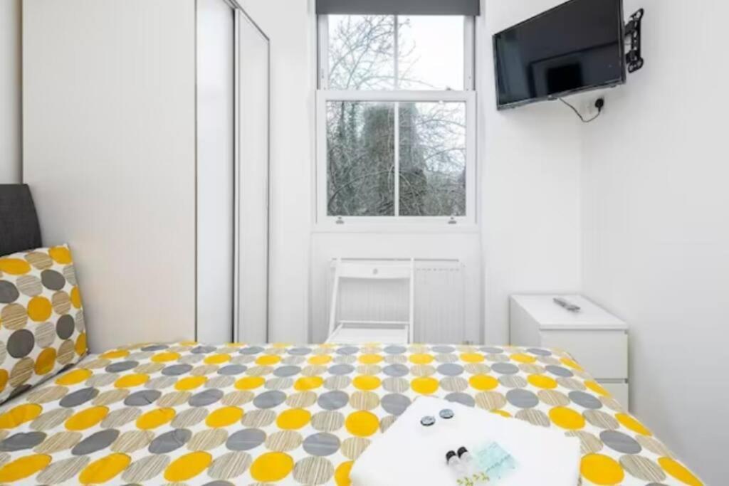 Tufnell Park Shared Kitchen Retreat * London