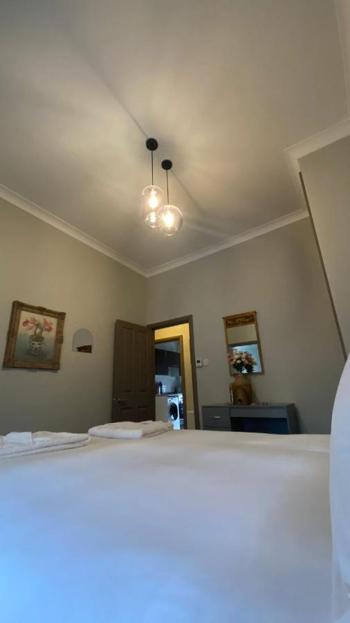 3 Notting Hill, Portobello Road-amazing Location! Apartamento Londres