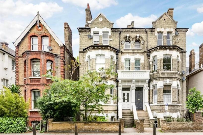 Charming And Beautiful In Wandsworth Habitación en casa particular