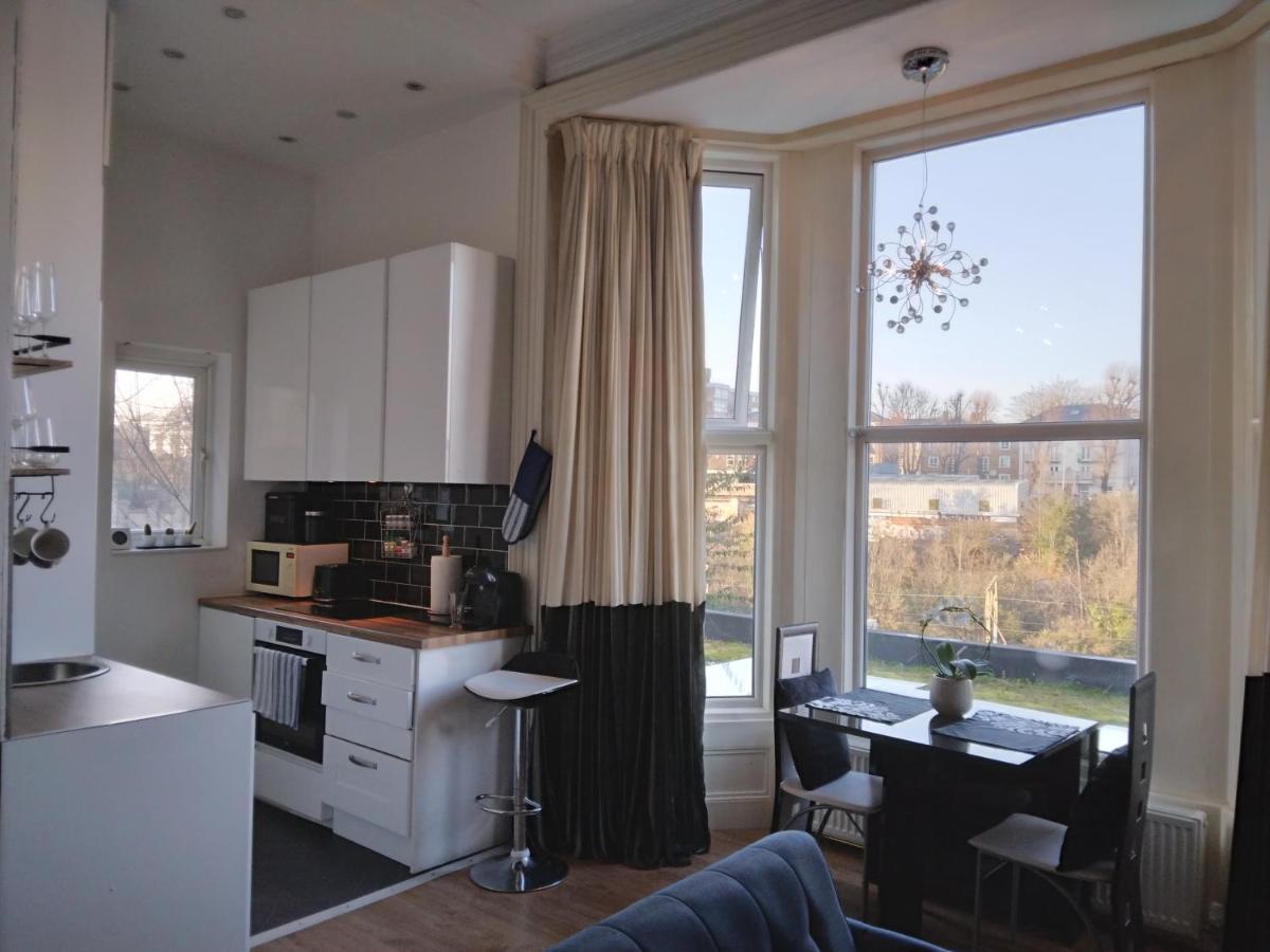 Spacious And Bright 1 Bed Primrose Hill Flat Appartement