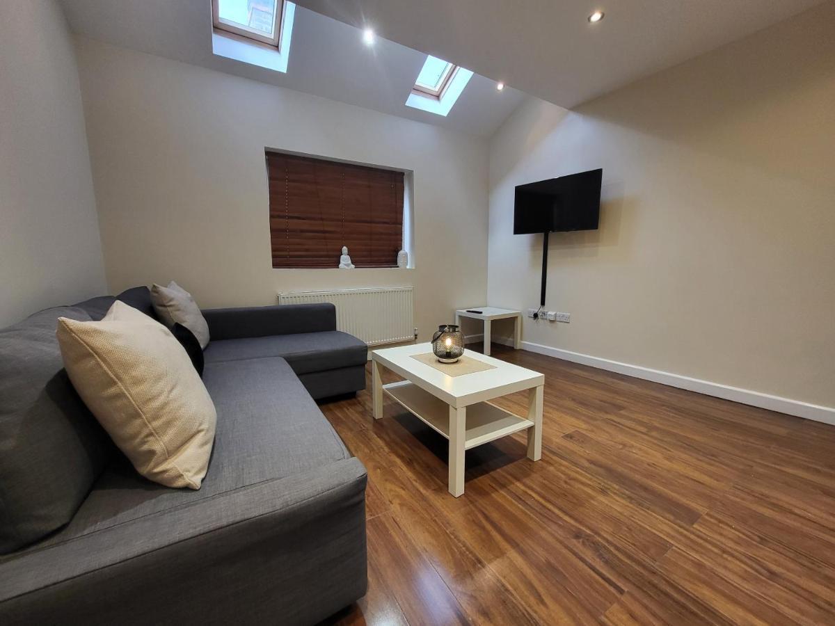 Apartamento Great Next To Tooting Bec Tube Station!
