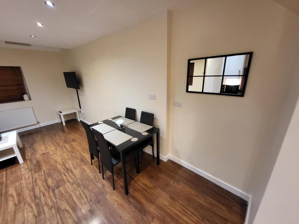 Great Next To Tooting Bec Tube Station! Apartamento