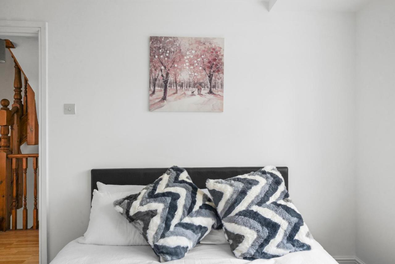 Apartamento Hanger Lane Hububb