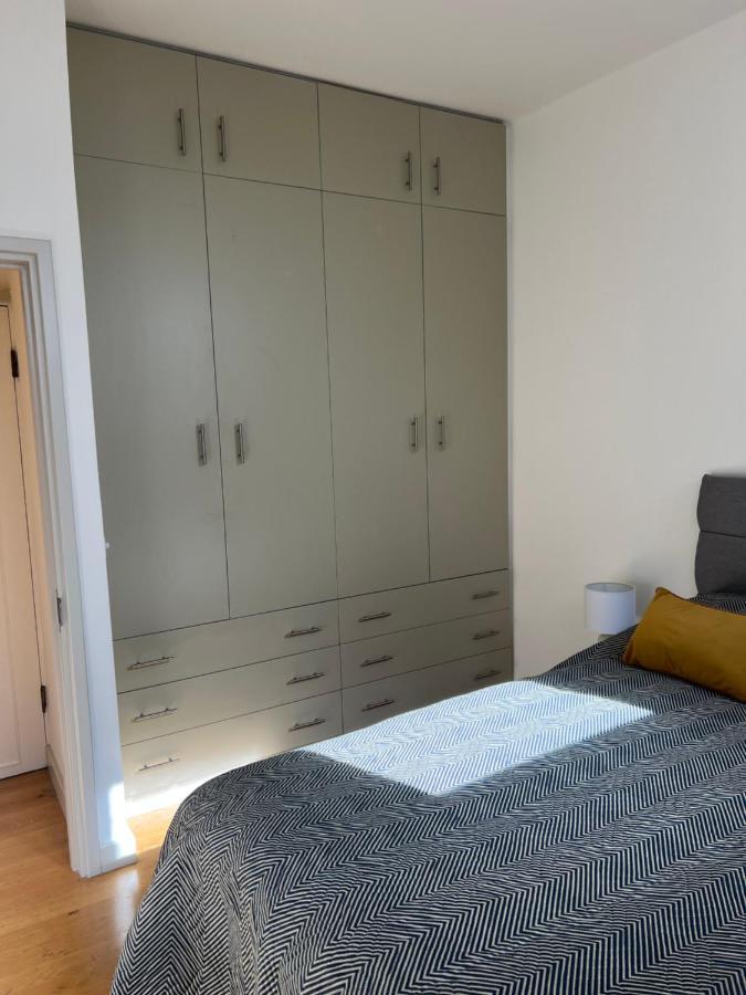 Chelsea 1 Bedroom Apartment *