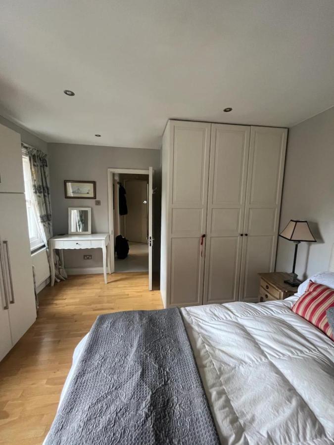 Modern Floor 2bd Flat - Kensington Appartement Londres