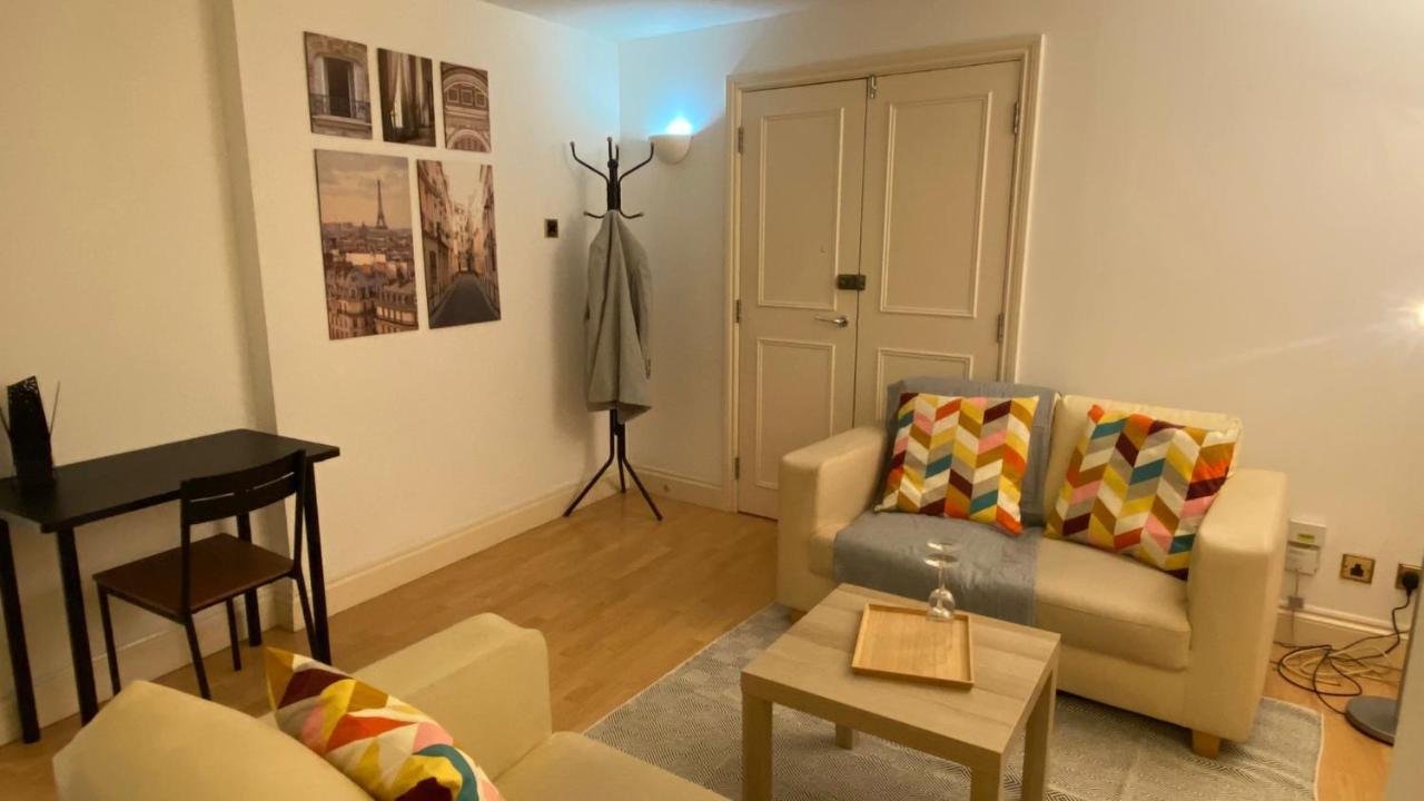 Shoreditch & Liverpool Steet A Apartamento *