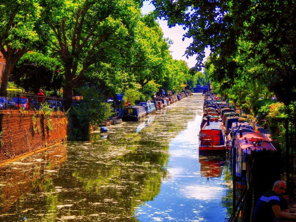 Callard Close London