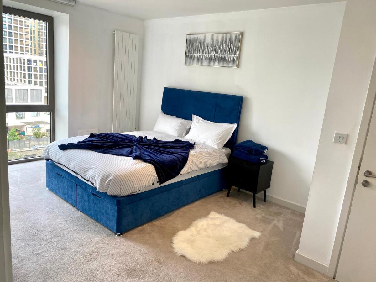 Md : Stunning 2 Bedroom 2 Bath - Royal Docks *
