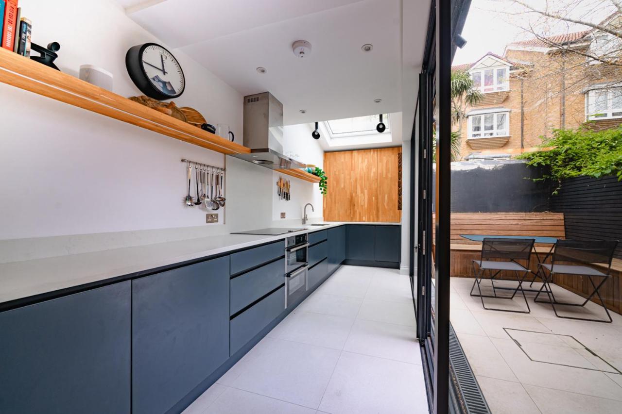 Stunning 2br Victorian Terraced Cottage, Sw Appartement Londres