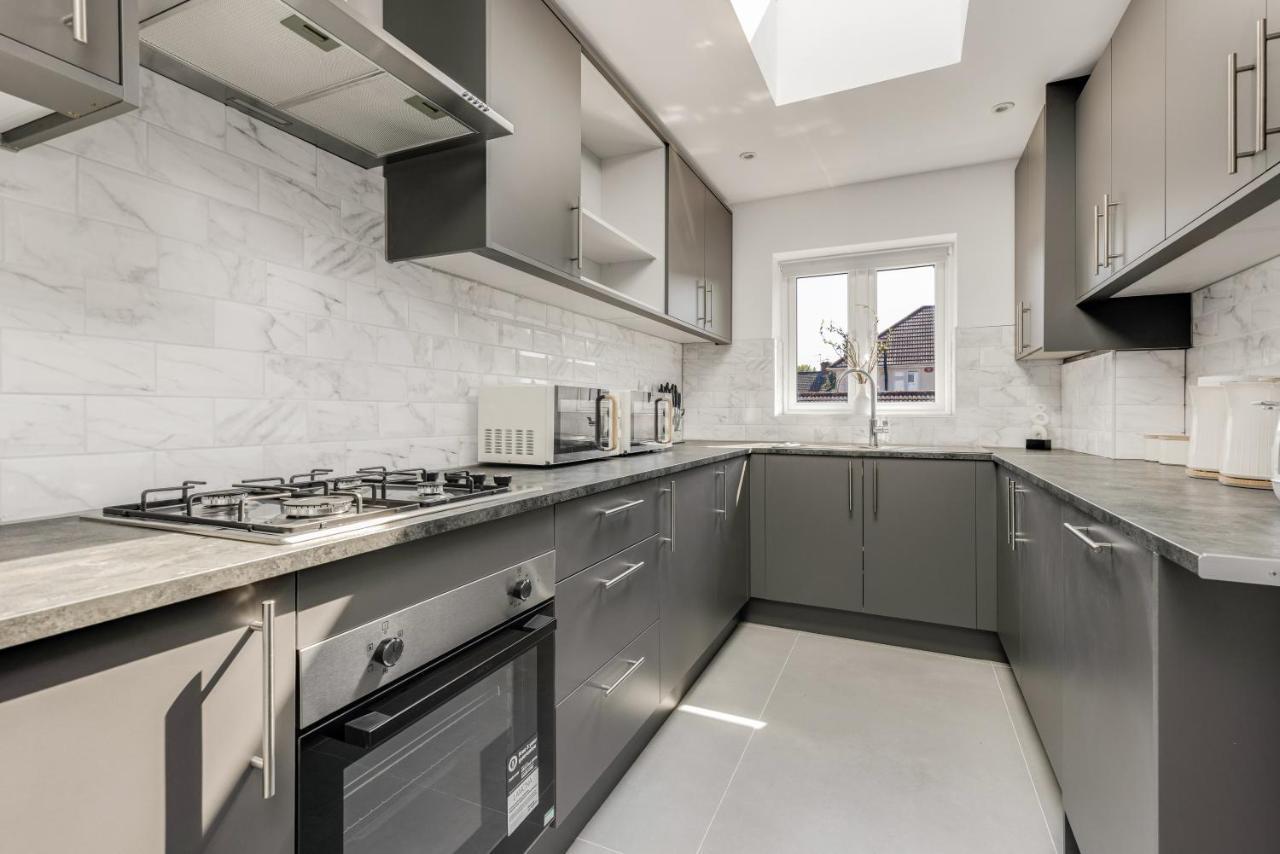 The Wembley Collection Apartamento Londres