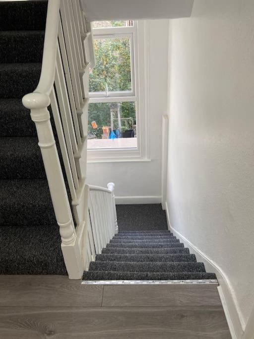 2 Bedroom Flat In