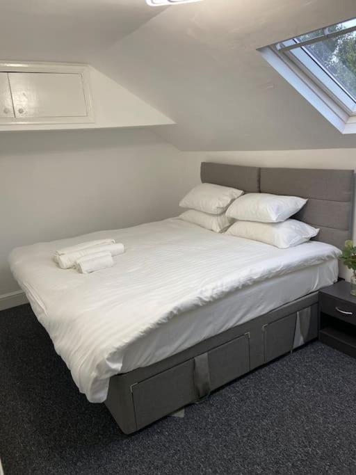 2 Bedroom Flat In Appartement