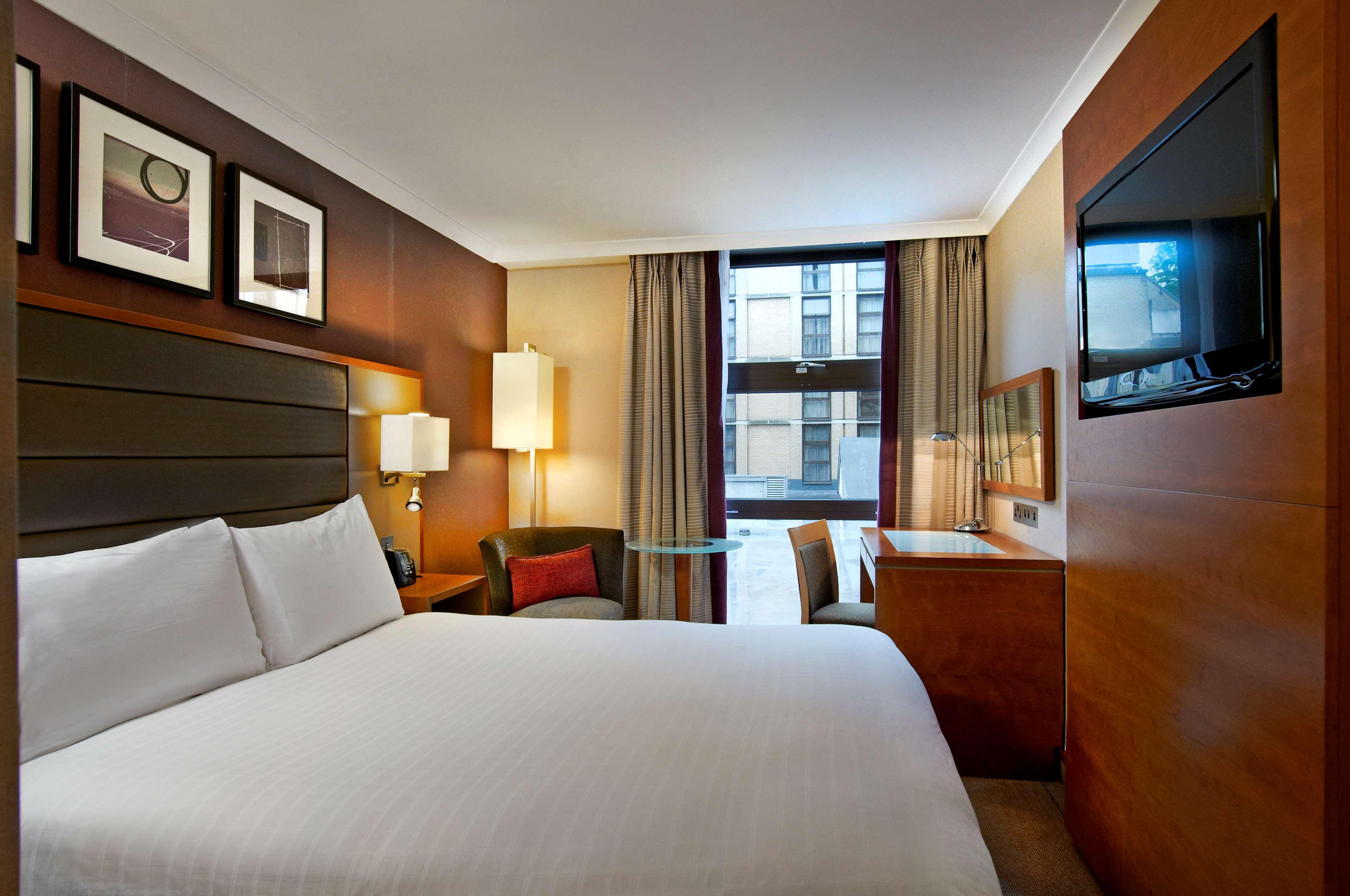 Hilton Kensington 4* Londres