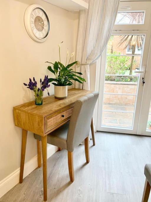 Apartment Cozy+elegant Studio@ West London