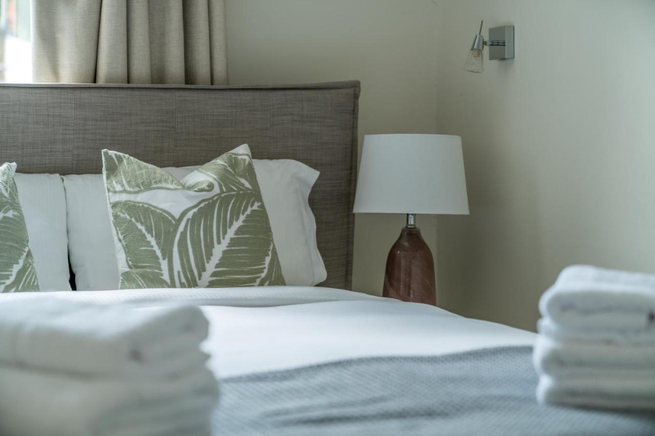 Luxury 2 Bedroom On Portobello Road Apartamento *