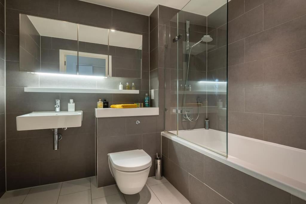 Modern & Comfortable Flat - Tobacco Dock - Wapping Appartement